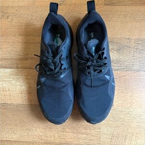 Black Women’s Athletic Shoes
